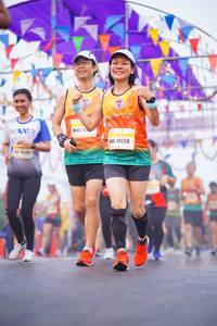 BIB: 113, 10258
                            <button type="button" onclick="openModal(9940810)" class="btn btn-primary btn-sm float-right btn-popup" data-toggle="modal" data-target=".modal-high-quality">
                        <i class="fas fa-shopping-cart"></i> Add to Cart
                    </button>
                                            <button type="button" onclick="isThisMe(9940810, true)" class="btn btn-success btn-sm float-right btn-popup btn-isme hidden" data-toggle="tooltip" data-placement="bottom" title="นี่คือรูปของคุณใช่ไหม คลิกที่นี่เพื่อเอาเข้าอัลบั้ม">
                        <i class="fas fa-plus"></i> Add to album
                    </button>
                    <button type="button" onclick="isThisMe(9940810, false)" class="btn btn-warning btn-sm float-right btn-popup btn-isnotme hidden">
                        <i class="fas fa-ban"></i> Remove from album
                    </button>